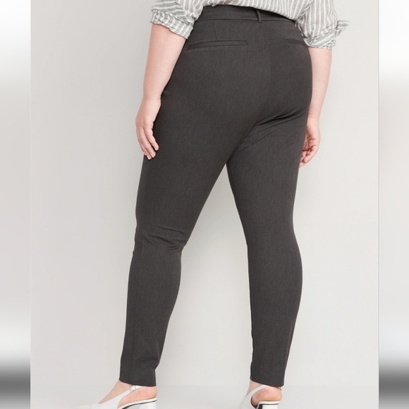 30 - Old Navy • High-Waisted Pixie Skinny Pants - Picture 2 of 2